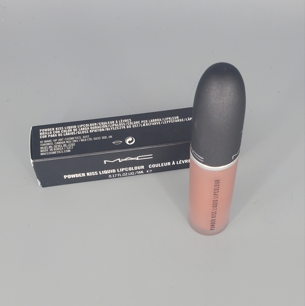 MAC Powder Kiss Liquid Lipcolour, Over the Taupe 997 - Picture 2 of 6